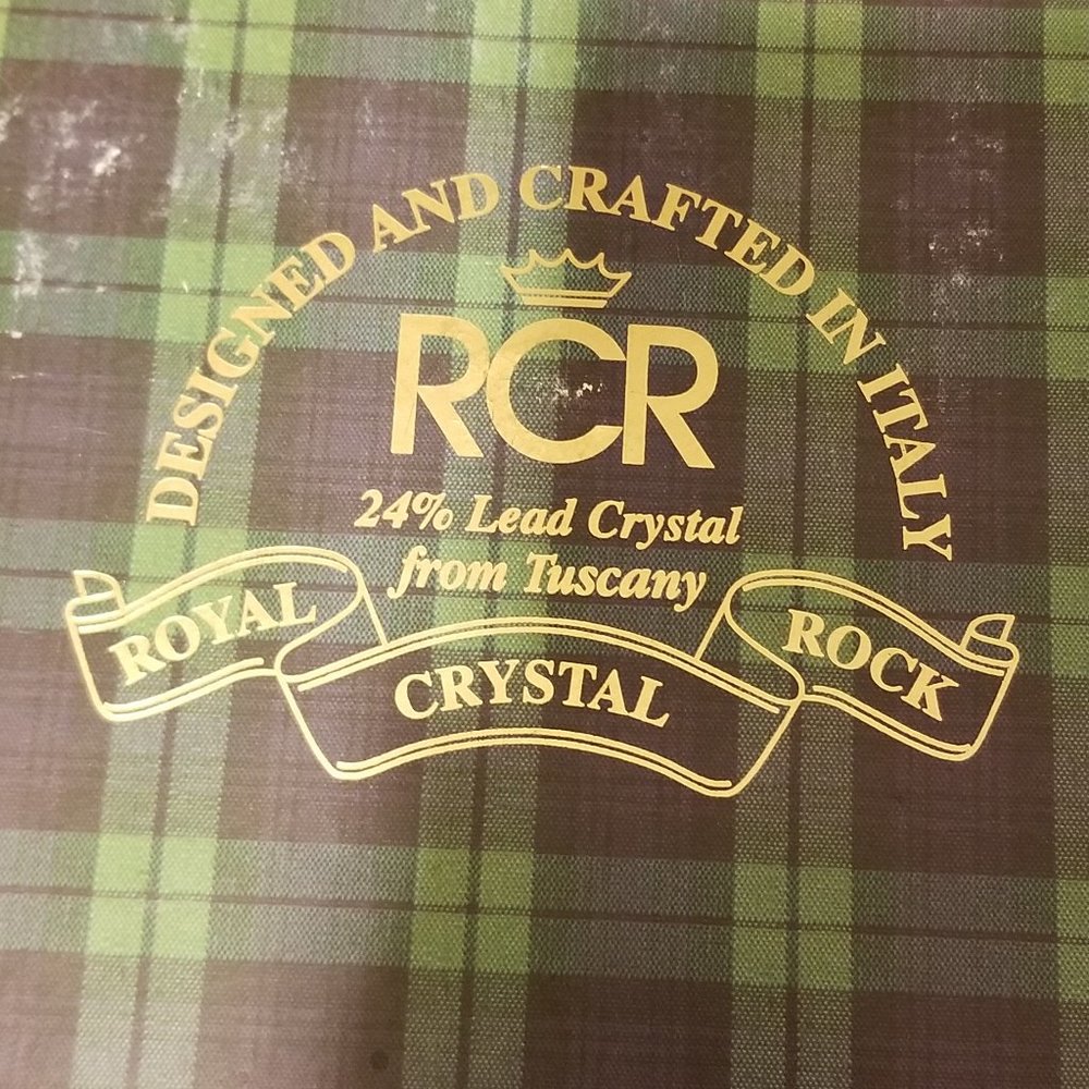 24% Lead Cut Crystal Champagne Flutes - Picture 2 of 4